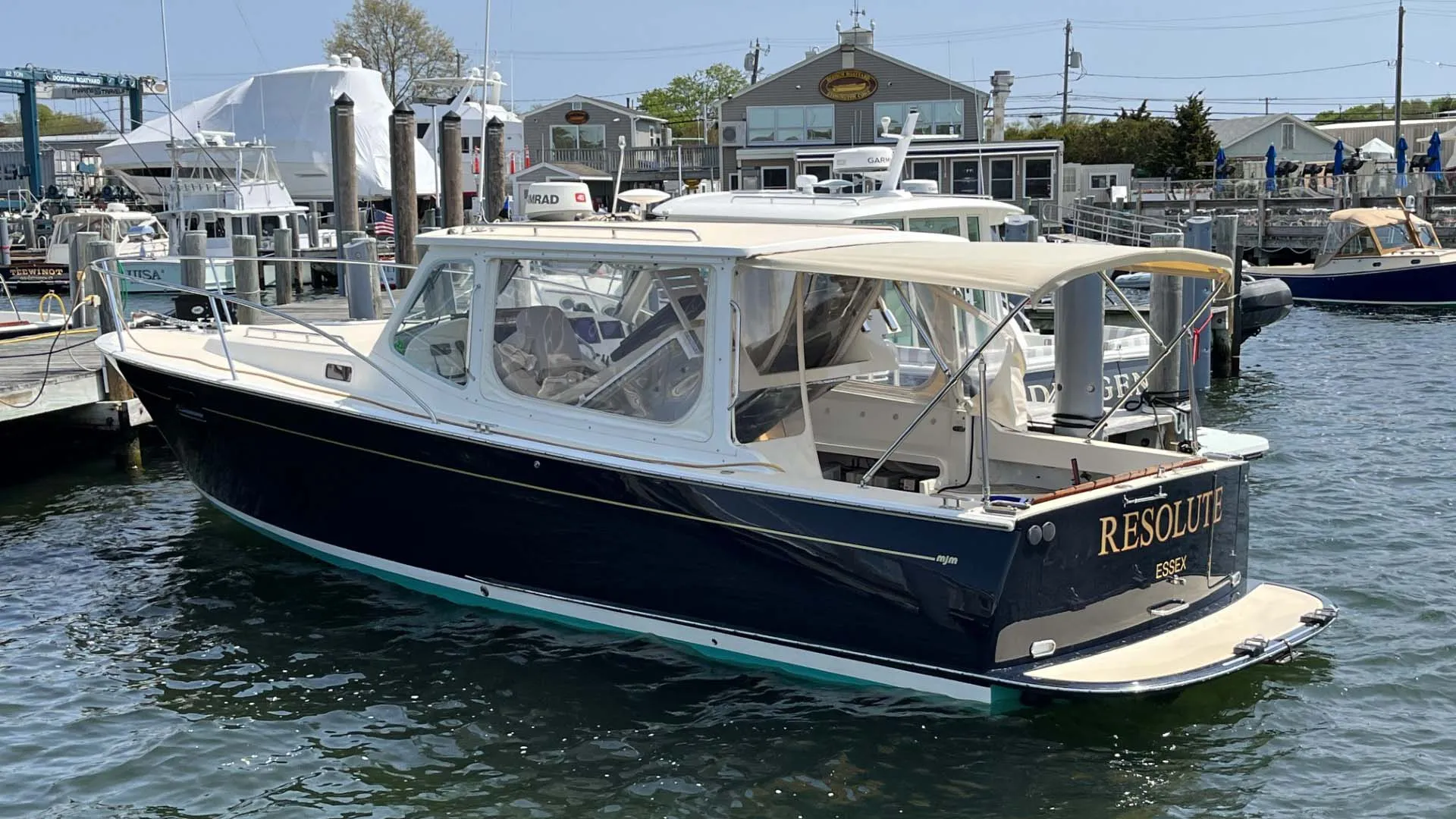 RESOLUTE Wellington Yacht Sales Brokerage, New, Preowned, Power